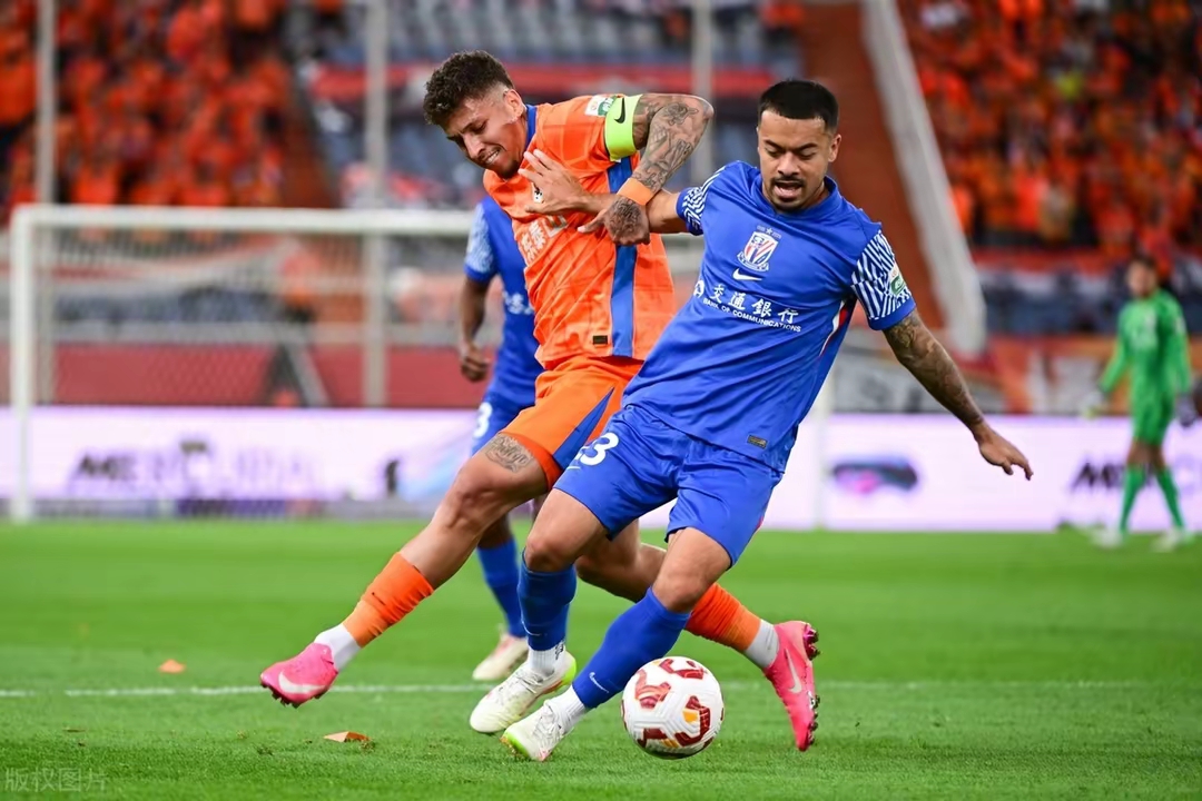 足总杯赛程吃紧,山东泰山今晨回应争议,气氛紧张,细节决定成败 足总杯赛程吃紧,山东泰山今晨回应争议,气氛紧张,细节决定成败