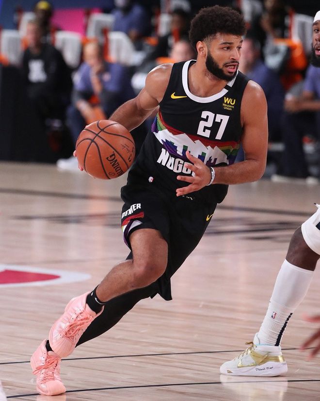 里程碑夜丹佛掘金扳平良机；欧篮联今晚刷纪录；媒体盛赞；阵容厚度经受考验的简单介绍