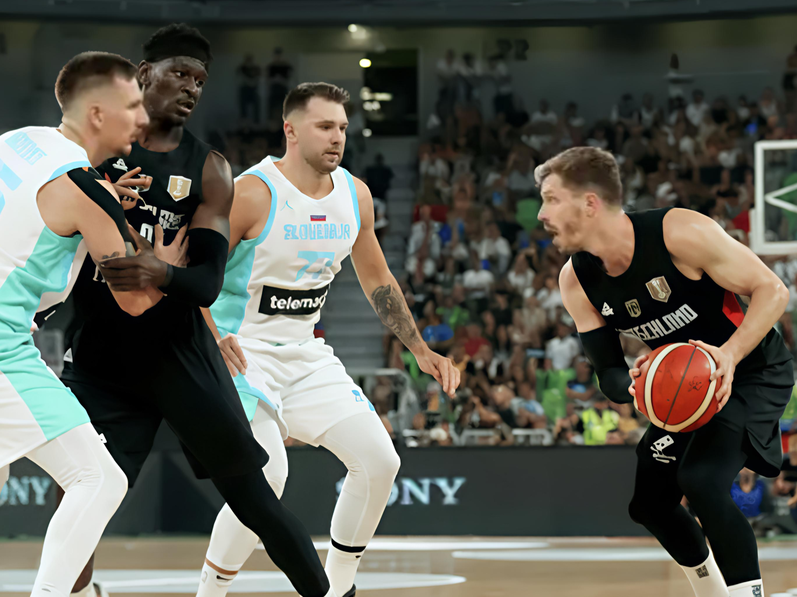 纽约尼克斯迎欧篮联关键赛，国际比赛日止住颓势，话题不断，球队文化再被提及的简单介绍